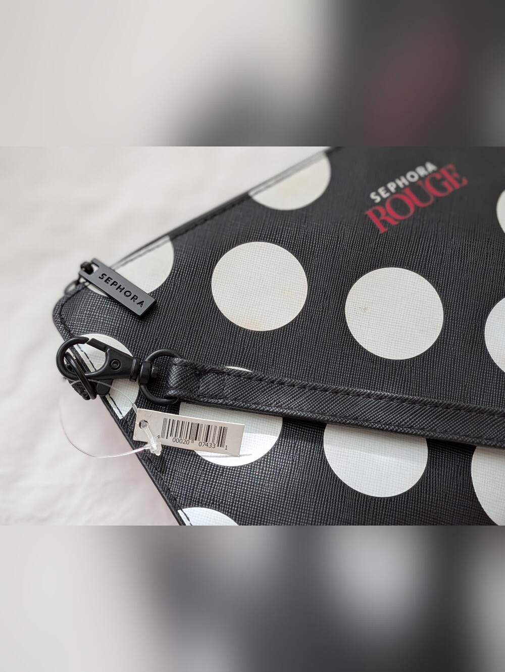 Sephora Black and White Polka Dot Cosmetic Pouch - Picture 3 of 6
